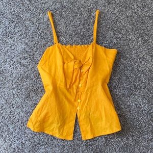 Small Yellow Sofía Linen Top
